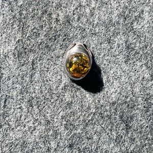 Green amber mini pendant